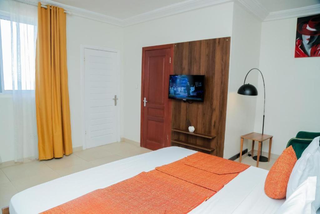 Ocean Green Beach Resort Prampram エクステリア 写真